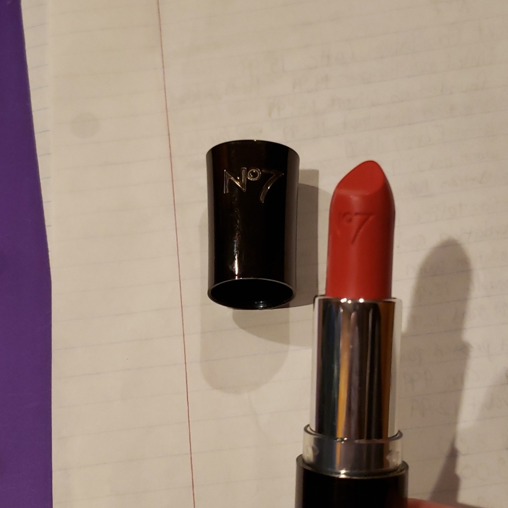 Moisture drench lipstick